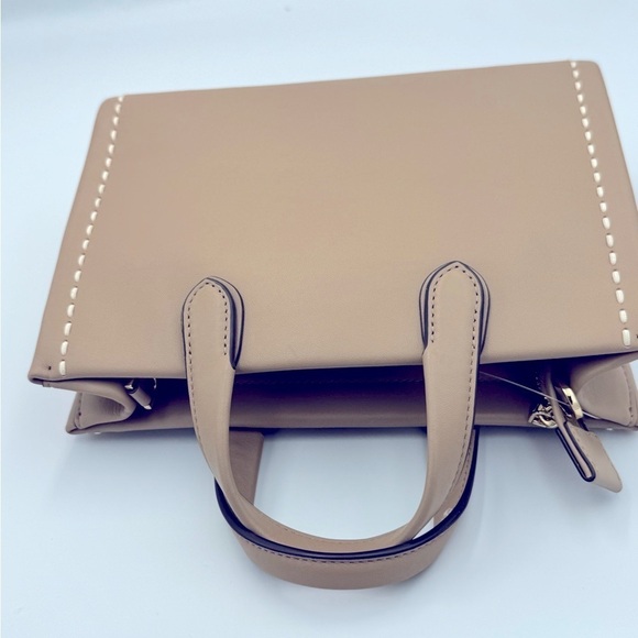 Michael Kors small Gigi tote bag, purse,  bag - Picture 6 of 13